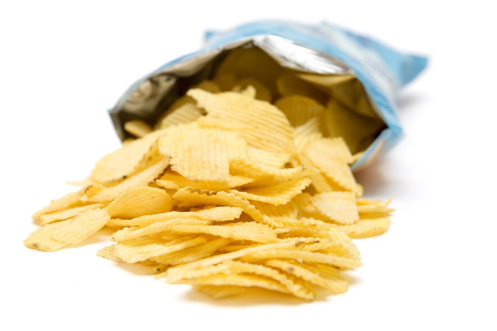 Alimente pe care le consumam zilnic si care sunt mai sarate decat chipsurile