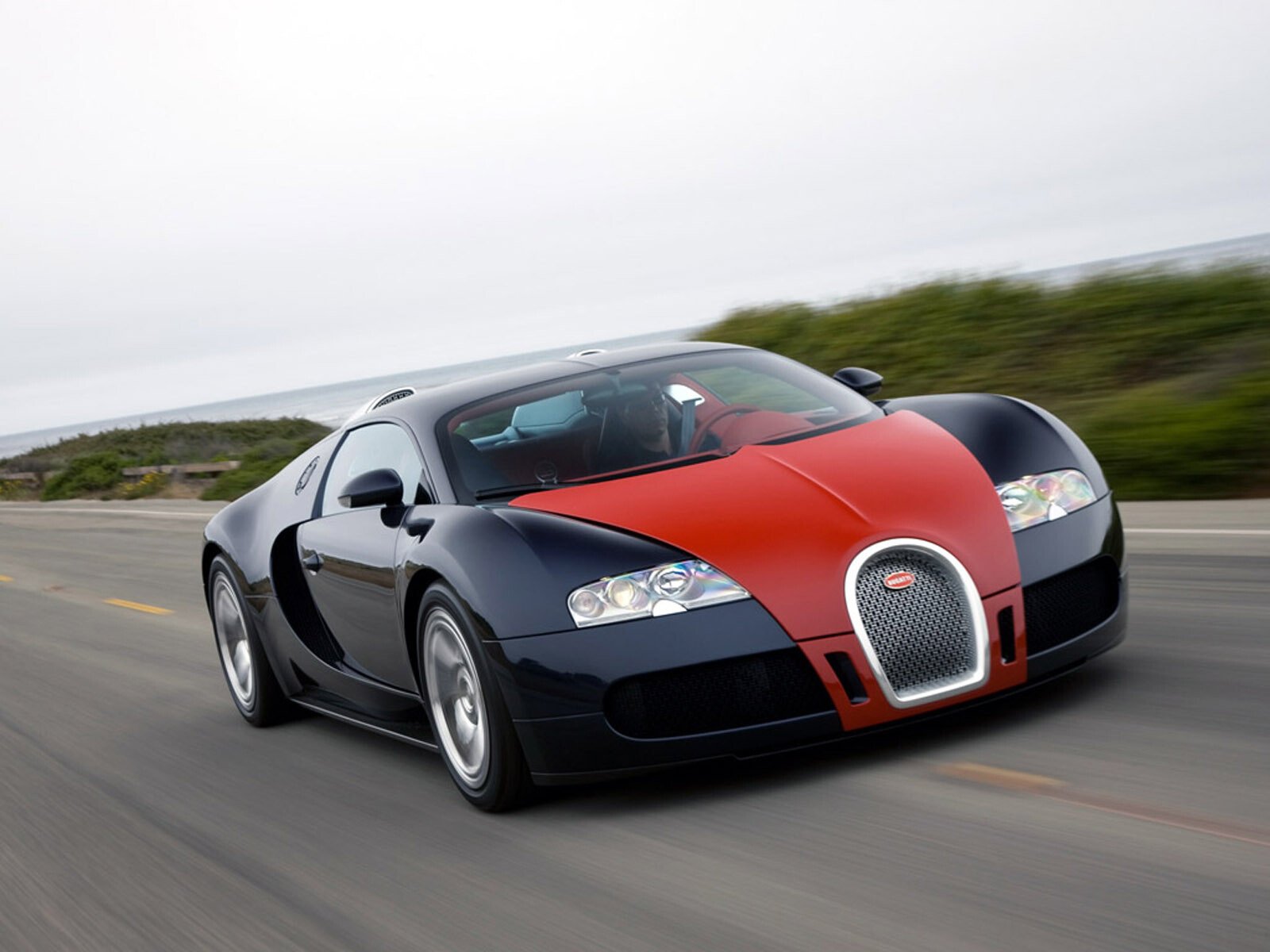Doar 20 de euro pentru un Bugatti Veyron! Cea mai ieftina masina de LUX! VIDEO