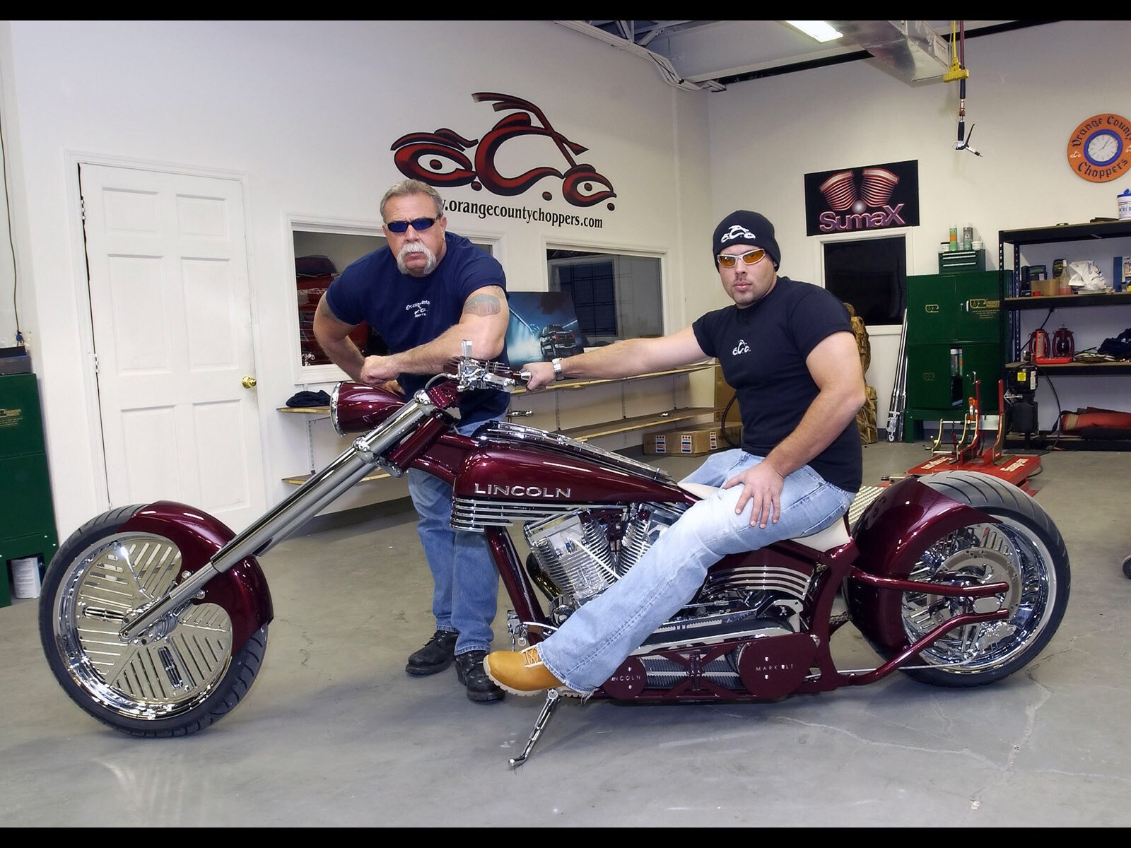 Paul Senior a lasat motocicletele pentru MMA! Vezi cum da la palmare alaturi de un luptator din UFC
