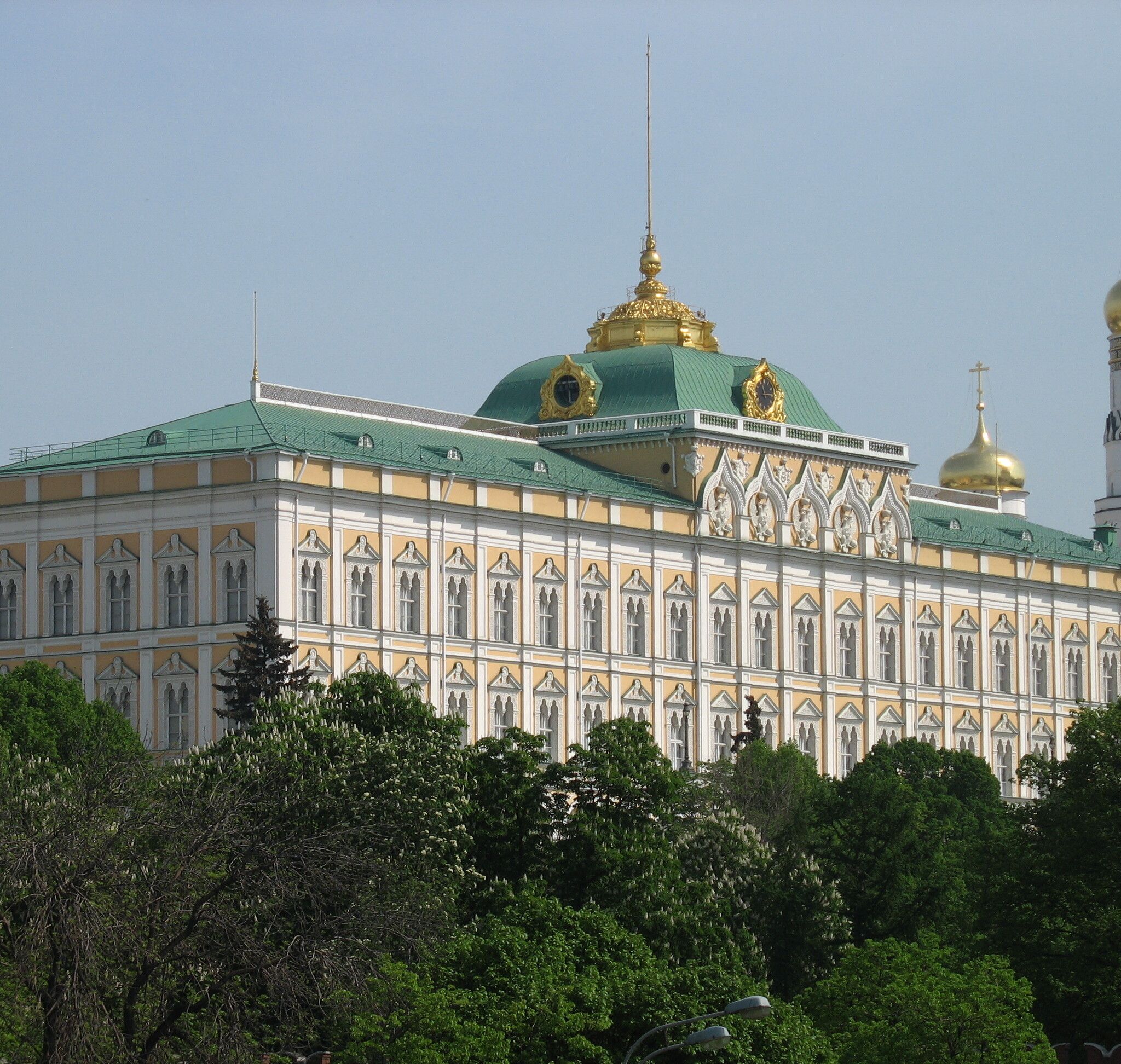 19 kilograme de aur pentru restaurarea unei singure incaperi din Palatul din Kremlin! VEZI CUM ARATA ACUM: VIDEO