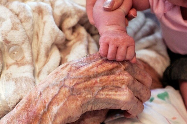 FOTOGRAFIA ANULUI: Imaginea care a facut inconjurul lumii