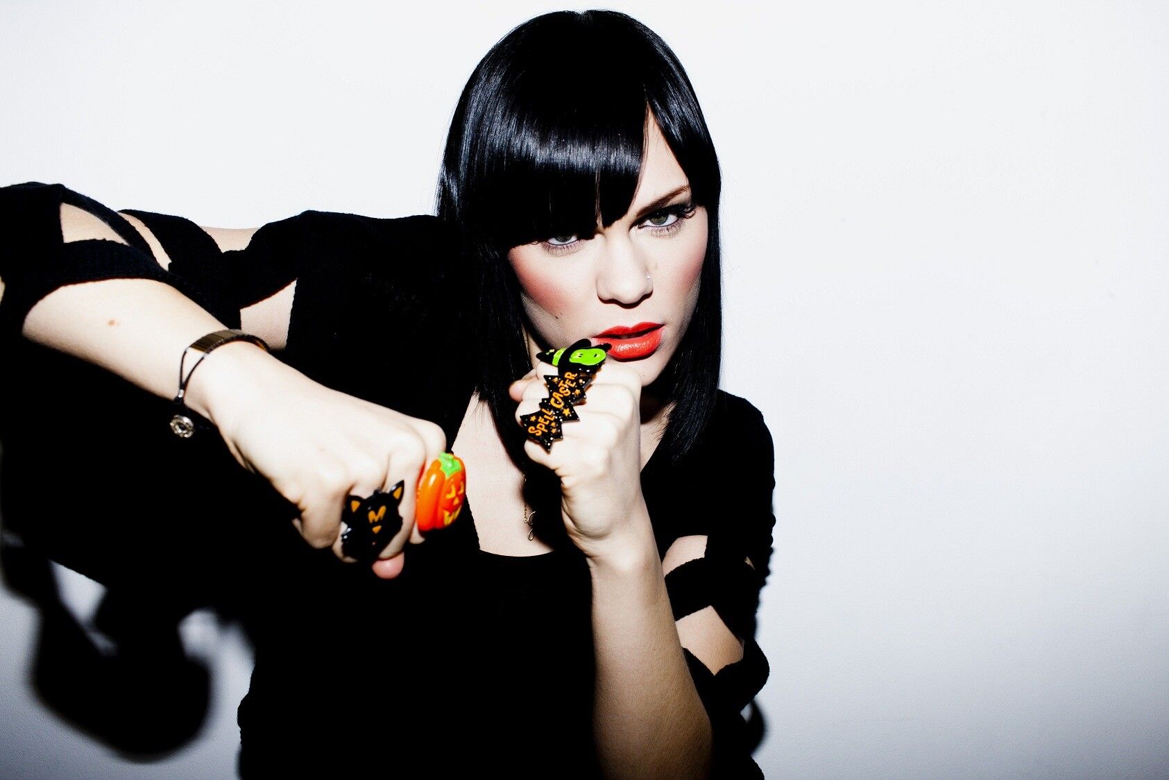 Jessie J canta vara ASTA la Orange Summer Party! Vezi data concertului: VIDEO