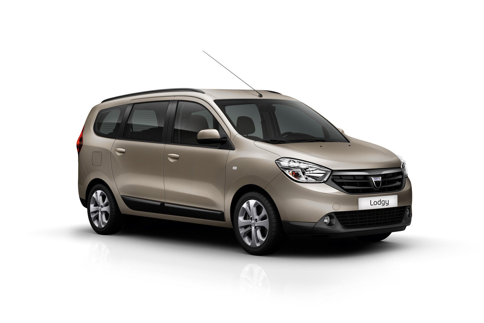 Dacia Lodgy s-a lansat in România. Cate comenzi din tara a primit pentru noul model! FOTO