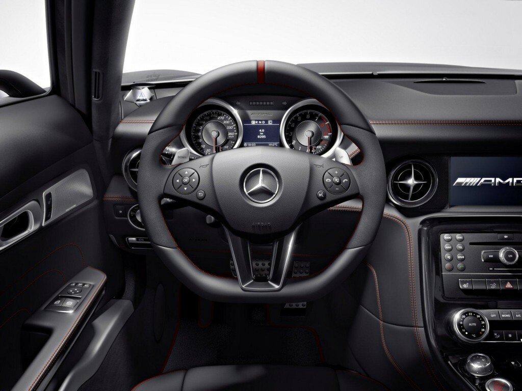 Mercedes-Benz SLS AMG GT - Se poate si mai mult decat un "simplu" AMG