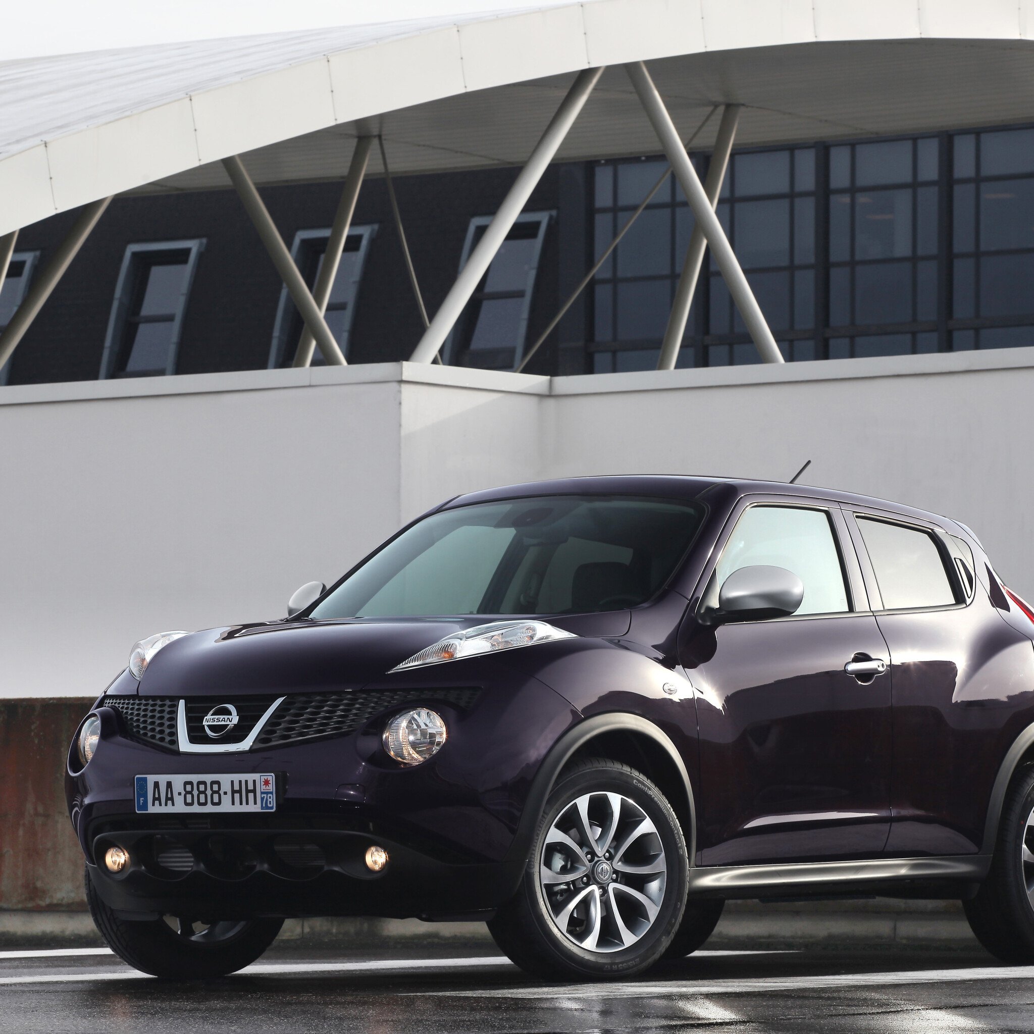 Test drive la mare cu Juke de 190 de cai! Si 4x4!