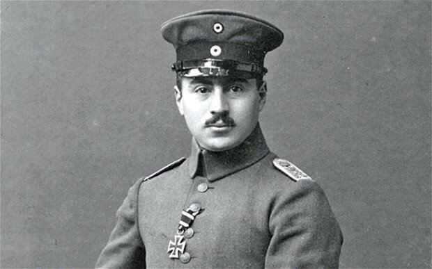 Citeste povestea SINGURULUI EVREU pe care HITLER L-A GRATIAT!