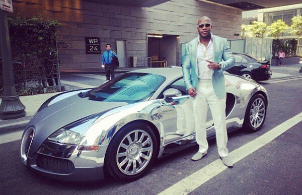 Rapperul Flo Rida si-a luat o masina de 2.000.000 de dolari! VIDEO