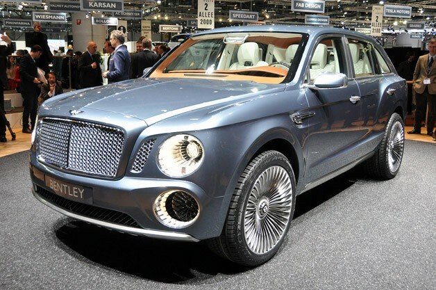 Asa o sa arate SUV-ul de la Bentley de 200.000 de euro: EXP 9 F! VIDEO