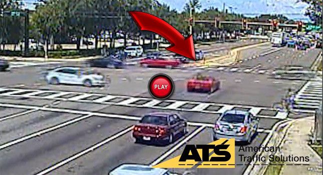 Era deprimat sau voia sa se sinucida? SOFERUL acesta ne arata cum sa NU mergi cu un Ferrari! VIDEO
