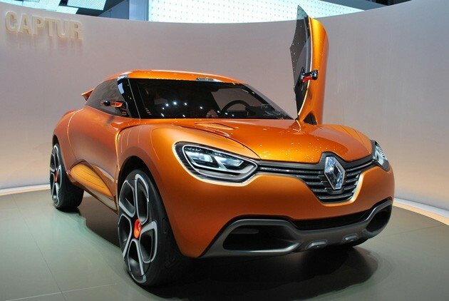Salonul Auto de la Paris: Renault Clio SUV este foarte aproape de lansare in 2013