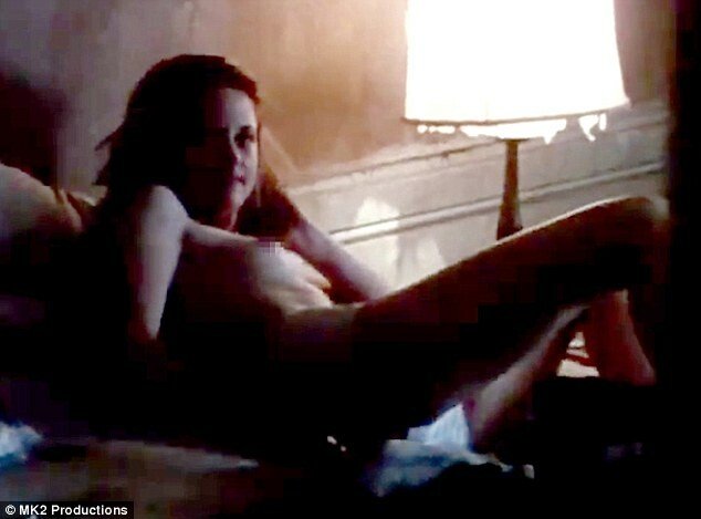 Kristen Stewart, in ipostaze NUD! VIDEO