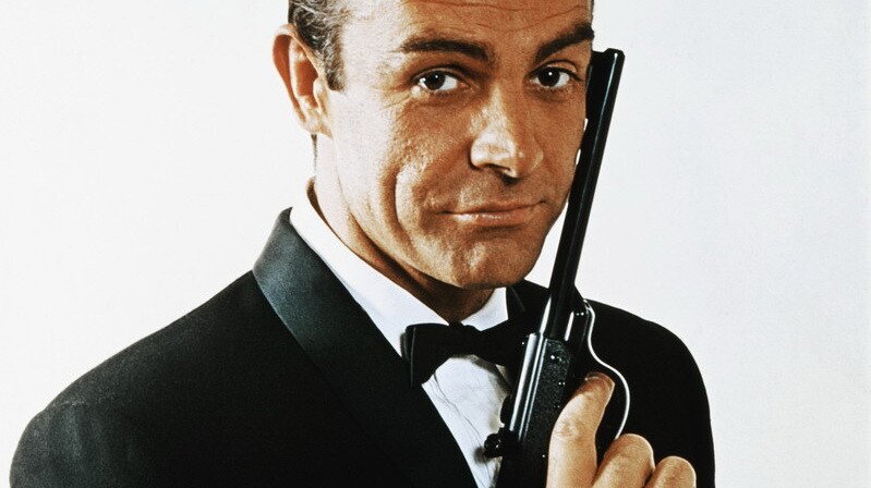 16 secrete despre James Bond. Ce se ascunde in spatele filmului care a scris istorie timp de 50 de ani