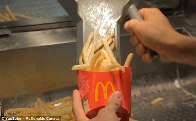 A fost dezvaluit secretul cartofilor prajiti de la McDonald's! VIDEO