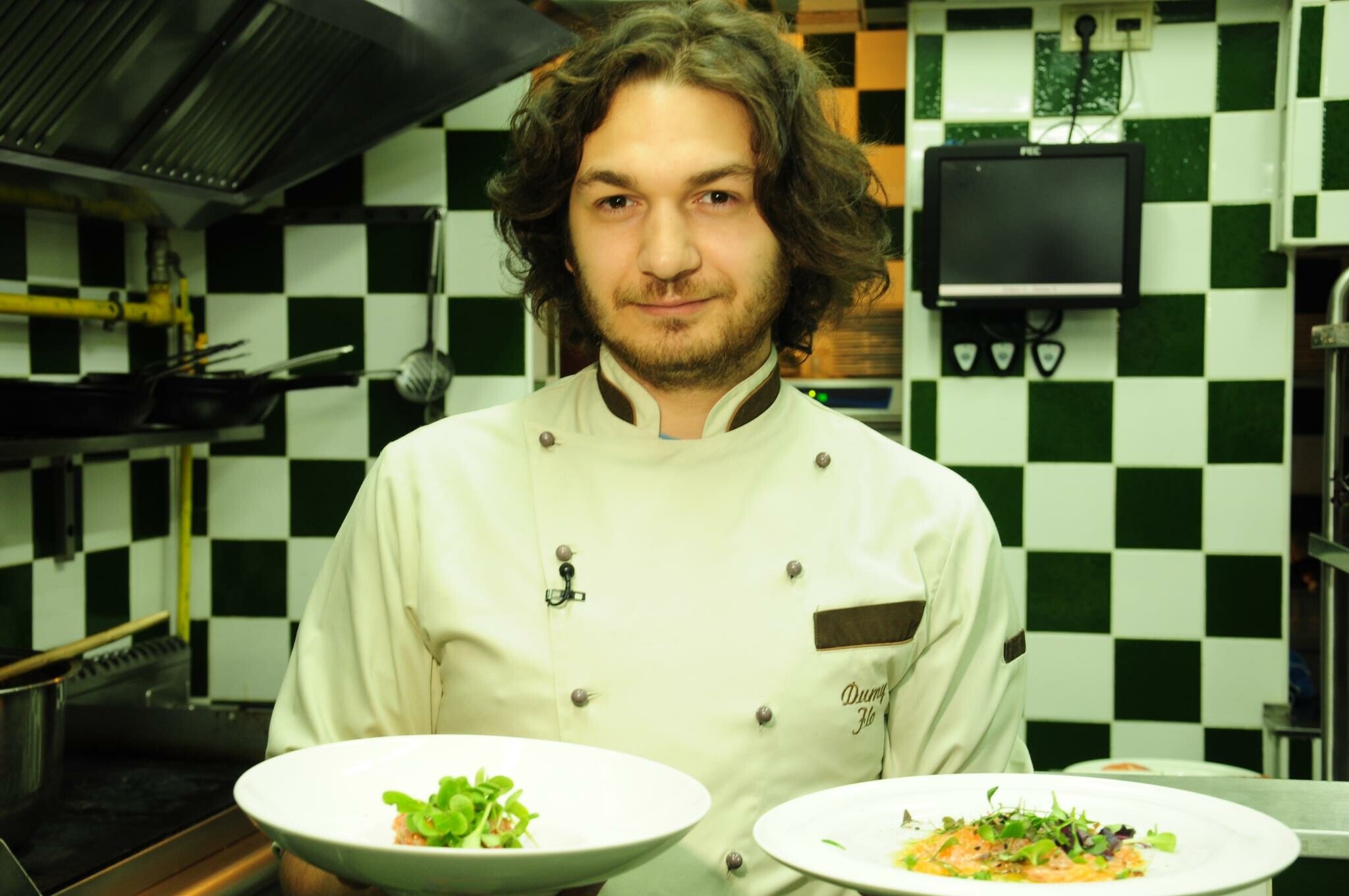 Ce NU ai voie sa mananci daca nu vrei sa te ingrasi: Florin Dumitrescu, de la "MasterChef" te sfatuieste: