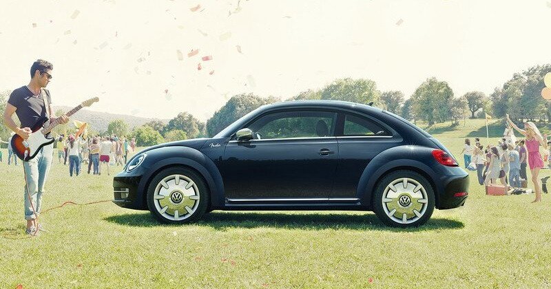 Cea mai TARE broscuta: Volkswagen Beetle Fender Edition! VIDEO