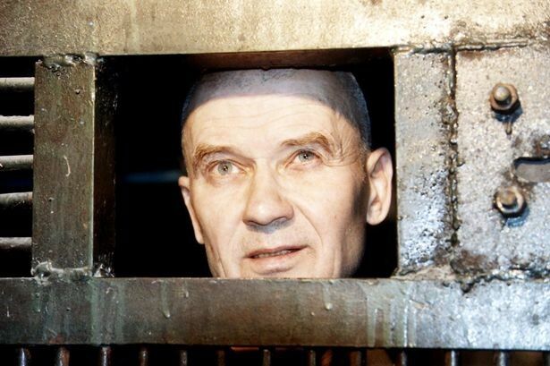 IMPOTENTA l-a transformat in criminal in serie! A ucis 53 de oameni: "Am fost o greseala a naturii" VIDEO