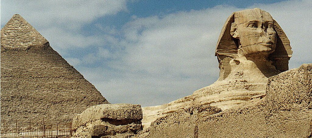 SFINXUL si PIRAMIDELE in pericol? Cine cere distrugerea monumentelor arheologice: