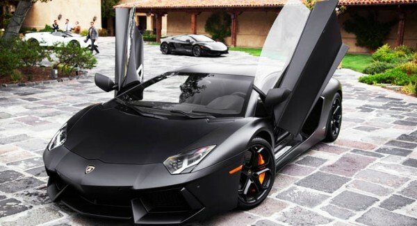 10 barbati celebri care au Lamborghini: FOTO