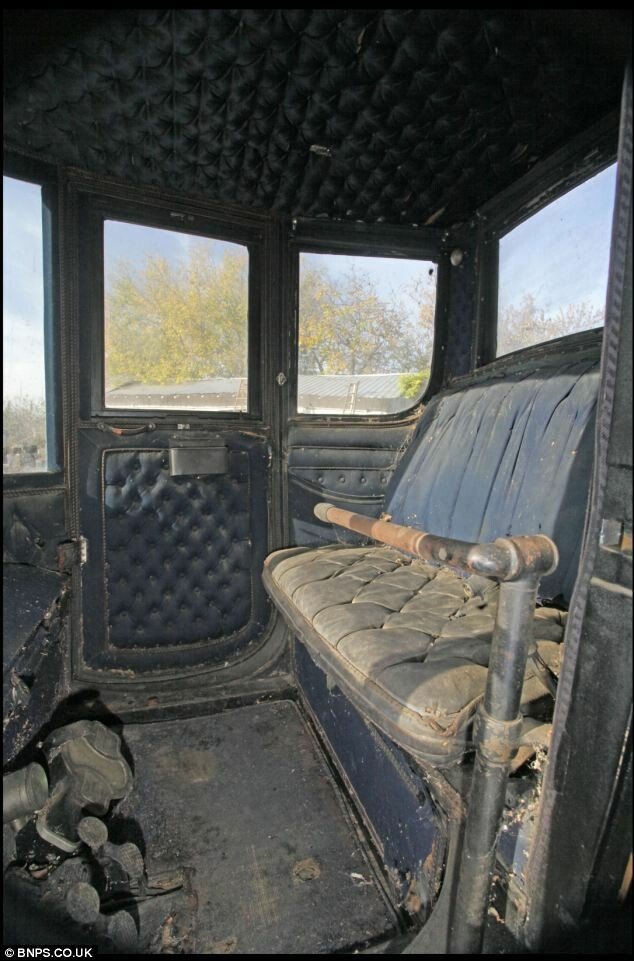 Ironie: Prima masina electrica din lume, construita in 1910, a fost abandonata pentru ca Lumea tocmai descoperea petrolul:
