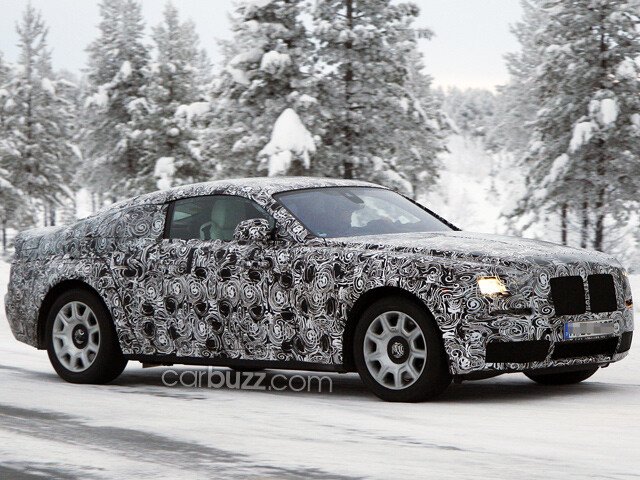 Noul Rolls-Royce Wraith arata bestial! Vezi masina care le da fiori miliardarilor!