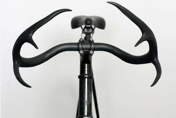 Singura bicicleta care chiar are "coarne de bicicleta” :) Cum arata bicicleta cu coarne de cerb: FOTO