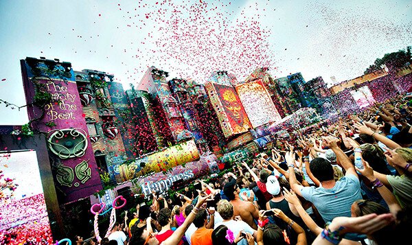 Tomorrowland, pre-inregistrarile si bilete.