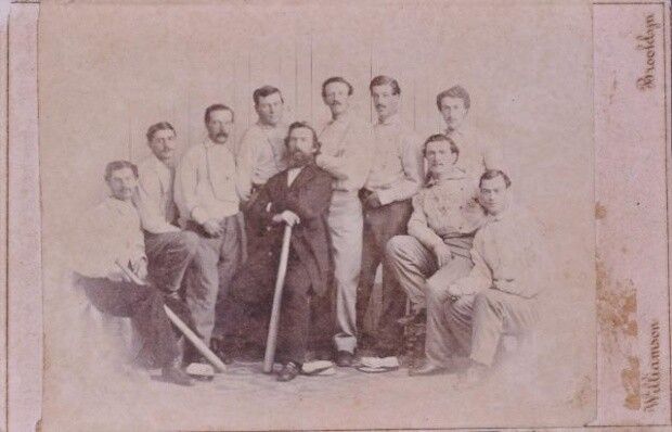 Cel mai vechi cartonas de baseball a fost vandut: Vezi pe ce suma FOTO