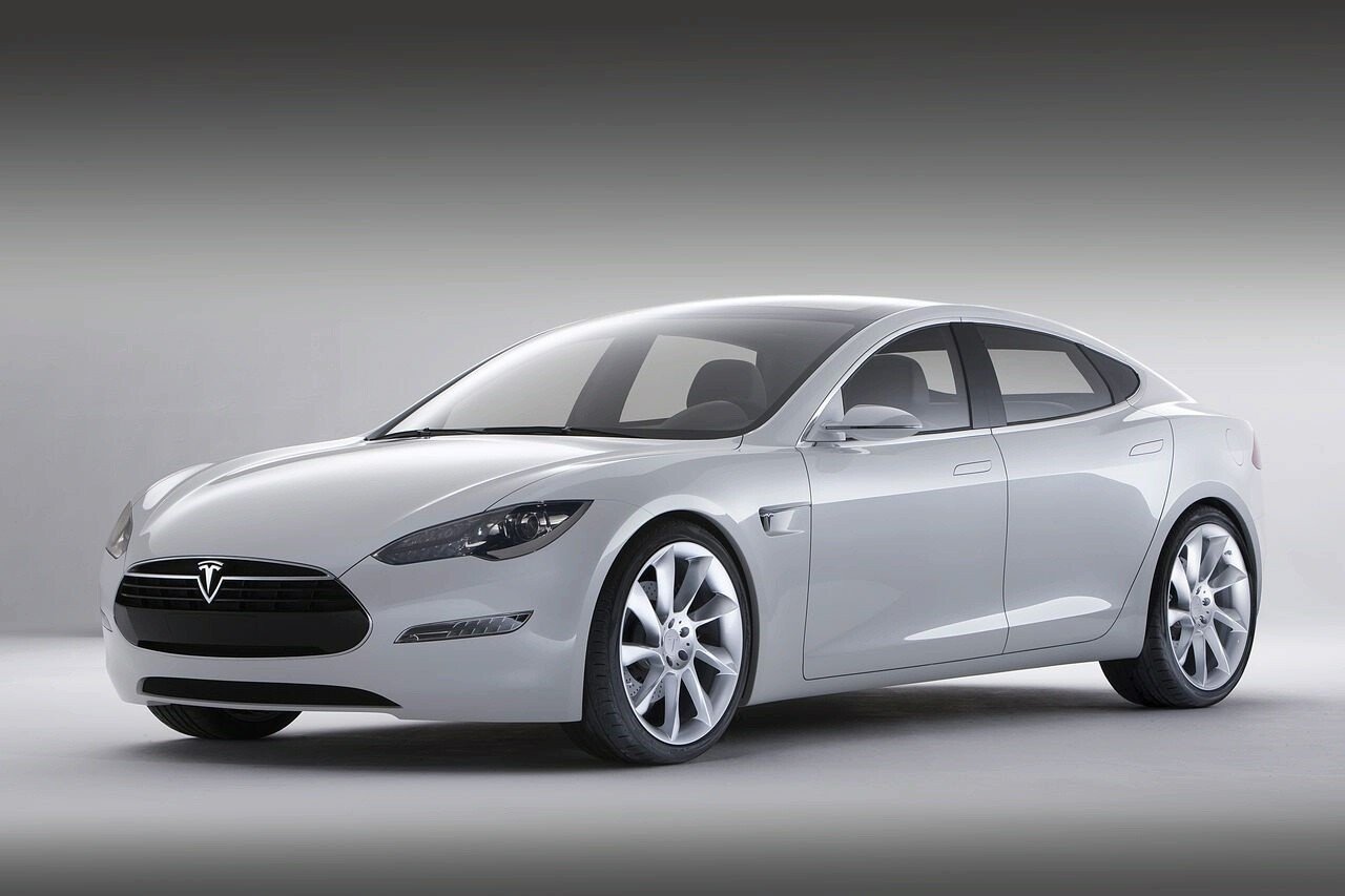 NY Times a prezentat date eronate privind test drive-ul Tesla Model S? Cine ii acuza: