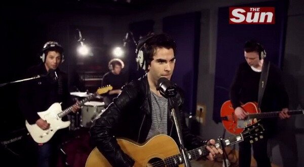 Stereophonics canta Video Games de la Lana del Rey! VIDEO