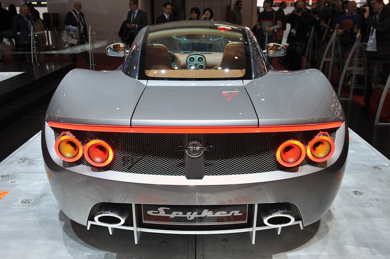E masina sau avion? Spyker Venator B6 e gata de zbor!
