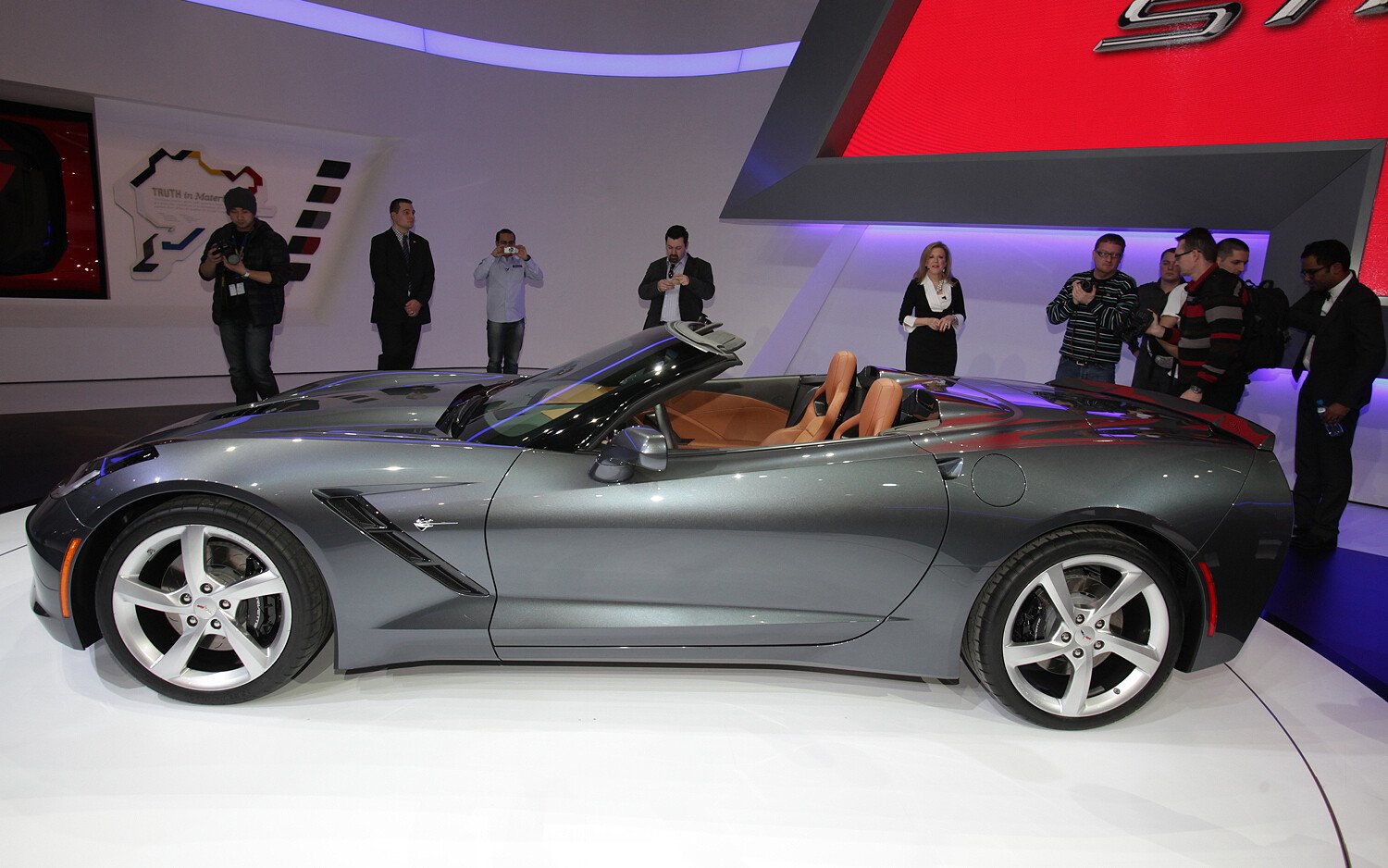 Americanii nu se asteptau la asta! Cum a fost primit noul Corvette Stingray Convertible de europeni?