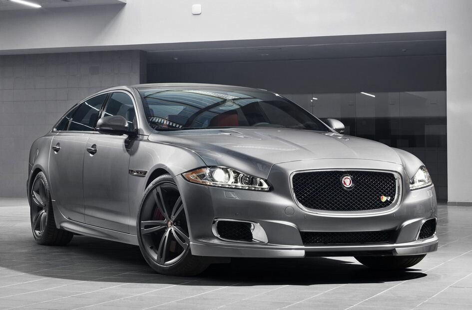Jaguar XJR revine! Acum e mai puternic ca niciodata!