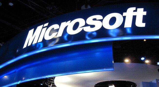 Microsoft si-a anuntat ultima inventie: Cum vor sa detroneze suprematia Apple si Samsung