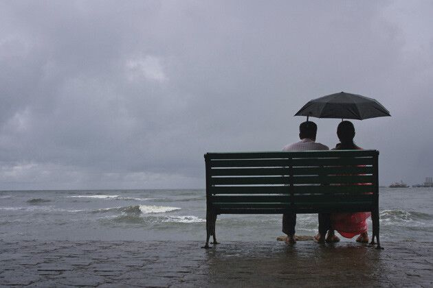 Barbatii sunt mai romantici decat femeile. Cat de des se indragostesc la prima vedere