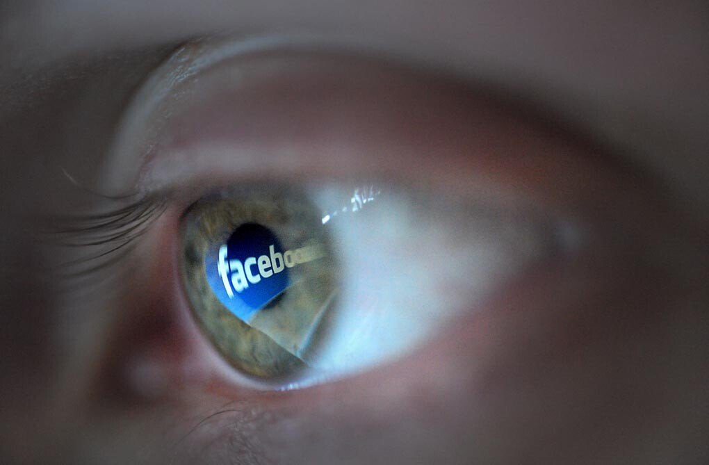Cum poate fi tratata dependenta de Facebook