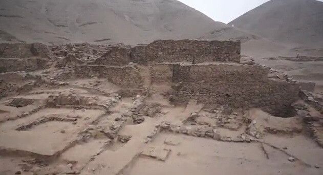 Au distrus intr-o secunda o piramida veche de 5.000 de ani! VIDEO