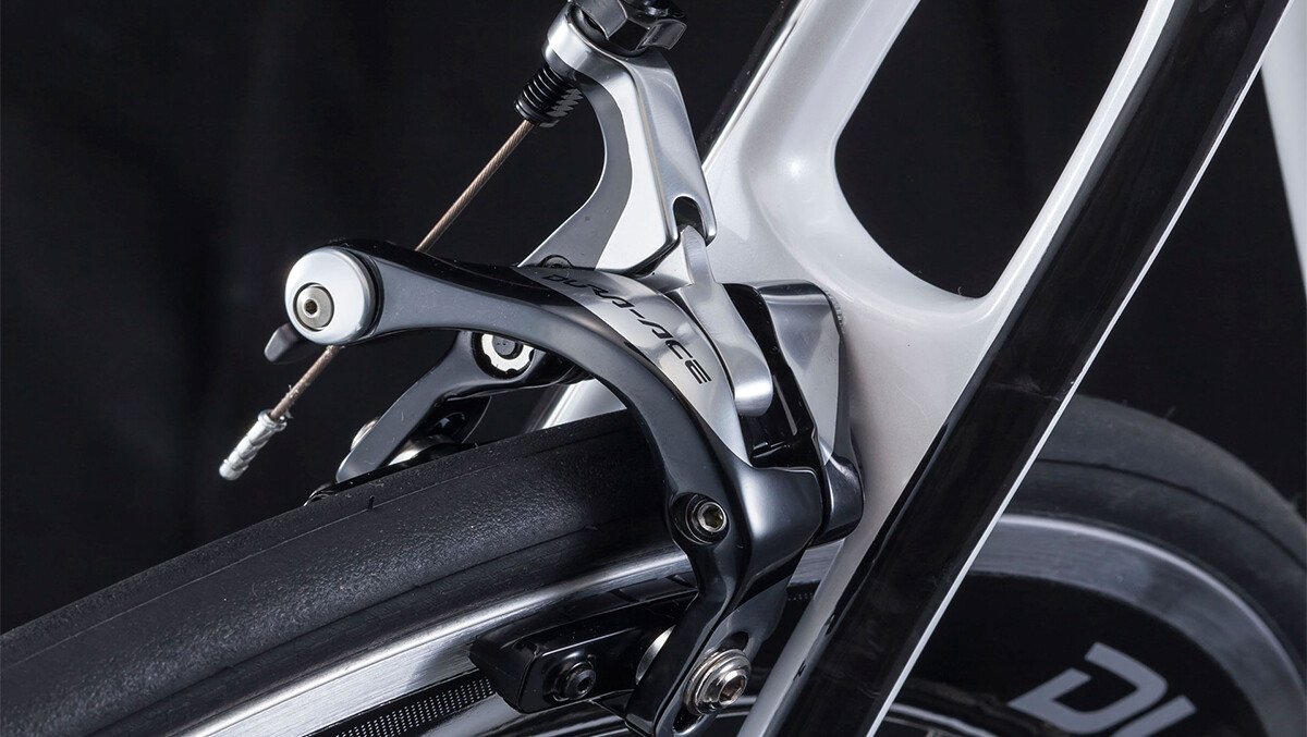 Cam asa arata bicicleta de la Lexus care costa cat un Logan GALERIE FOTO: