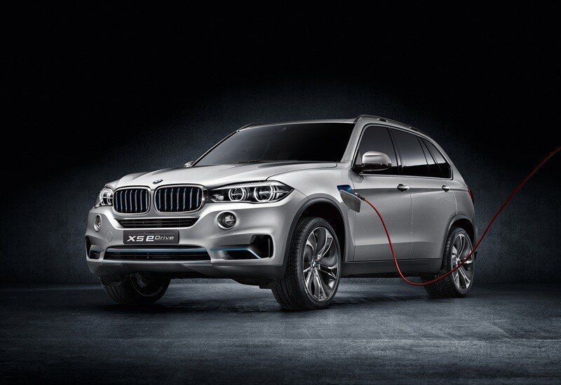 Ce se intampla cand combini xDrive cu eDrive? Conceptul revolutionar lansat de BMW