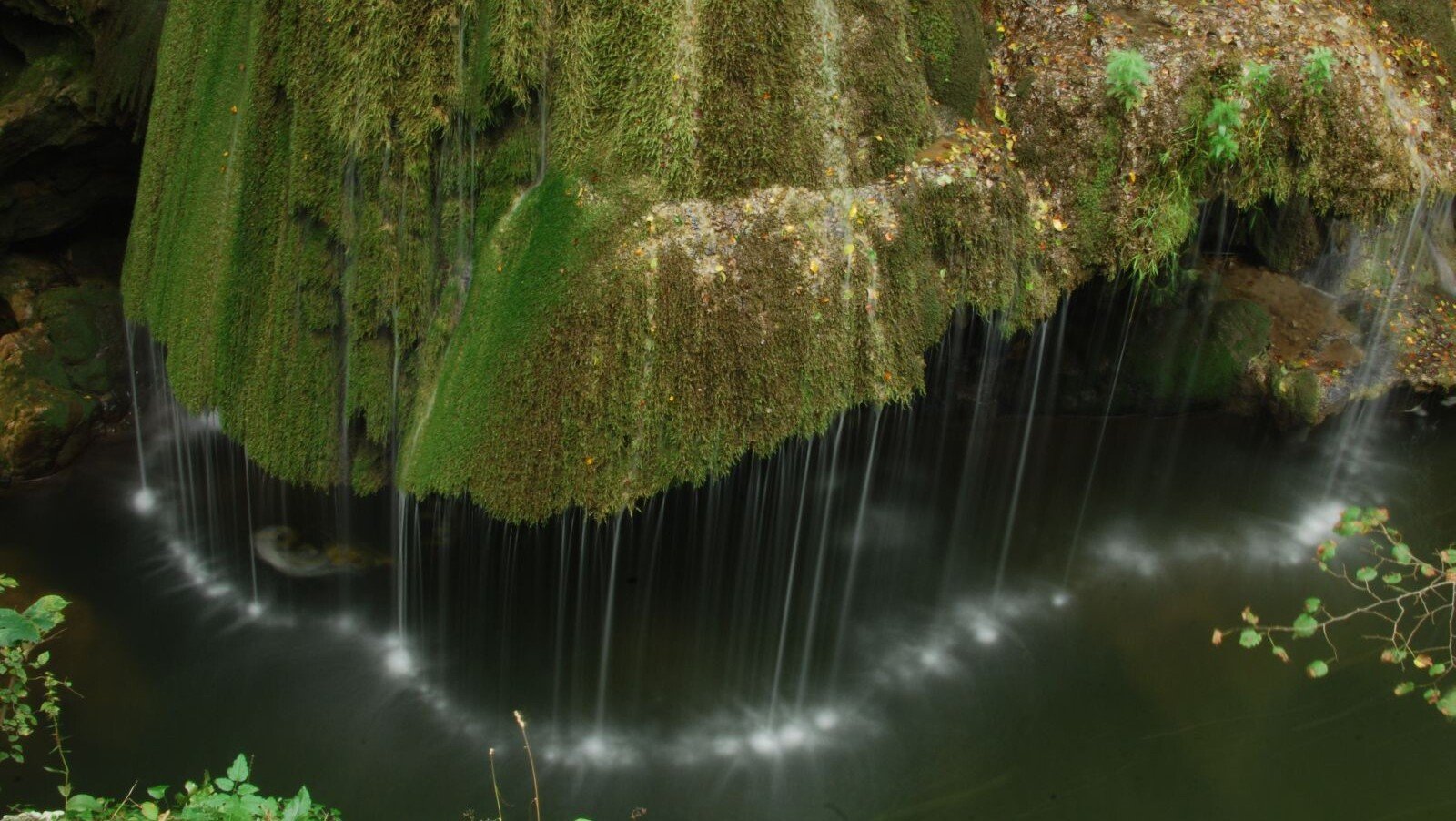 In Romania se afla cea mai frumoasa cascada din lume! VIDEO