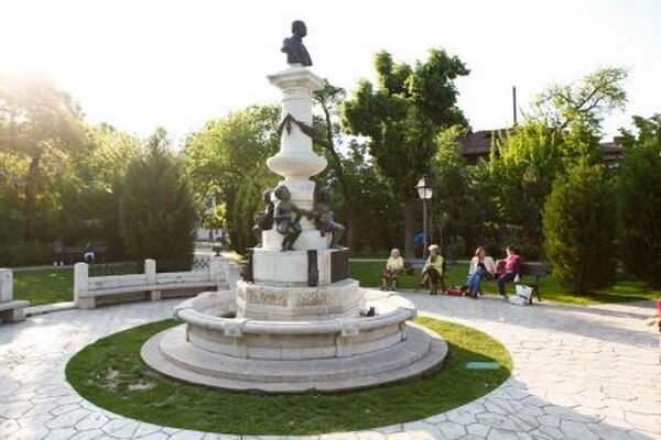 Locuri ideale in care poti lua pranzul in Bucuresti! Cele mai cool parcuri: