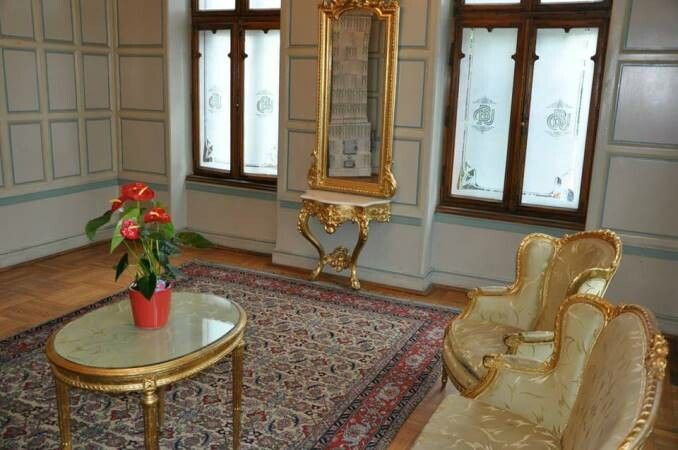 Restaurante retro in Bucuresti: ia cina in decoruri si la preturi "invechite":