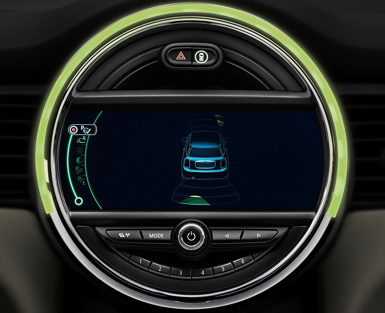 Asa arata viitorul: MINI a prezentat primele imagini cu noua tehnologie de bord: Merecedes si Audi fara replica: