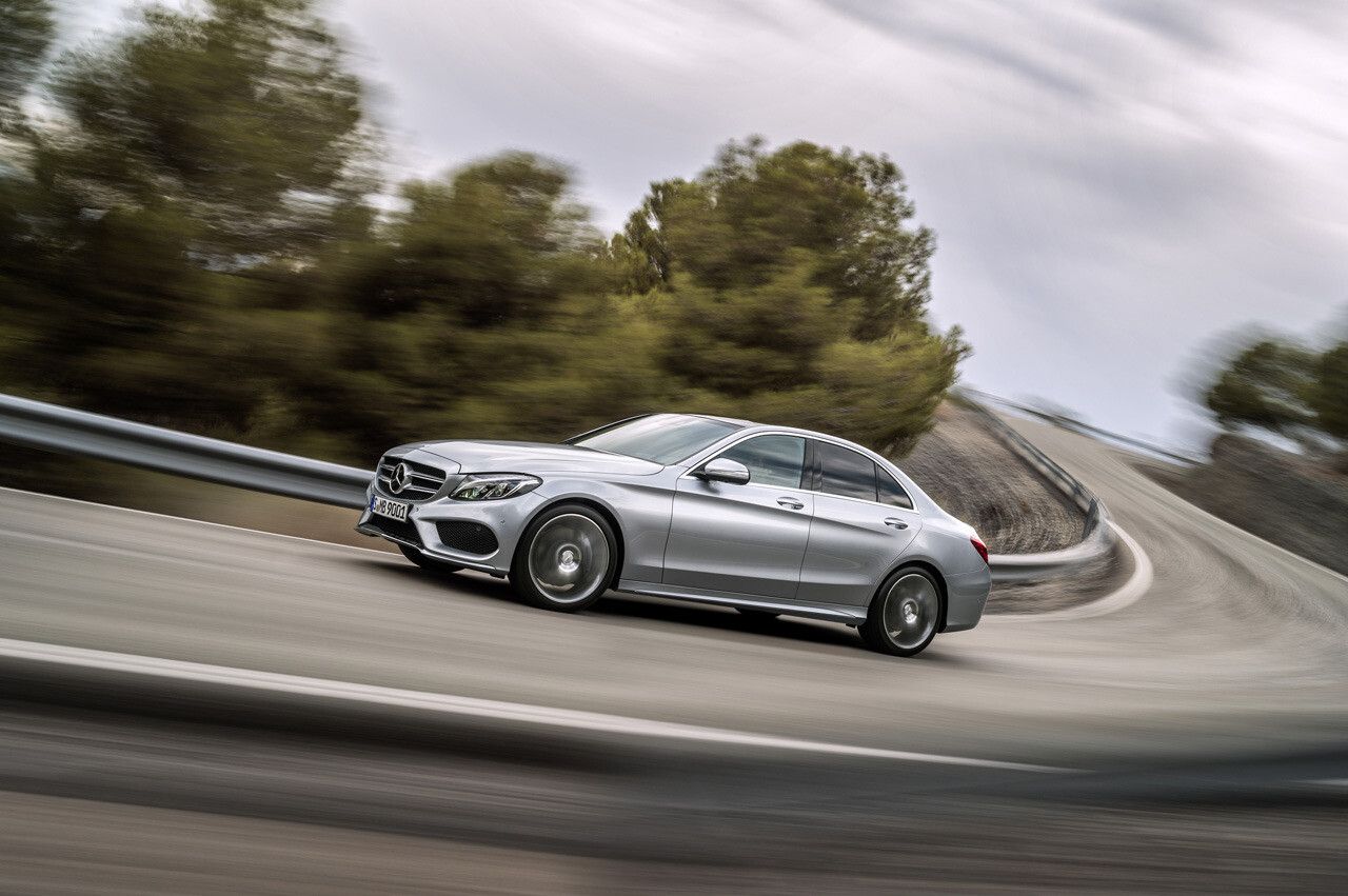 Noul C-Class de la Mercedes se schimba radical din 2014: Primele imagini oficiale FOTO
