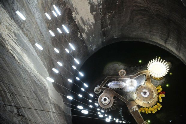 "Inca un motiv sa vizitezi Romania!" Salina Turda este laudata de site-ul Institutului Smithsonian! FOTO