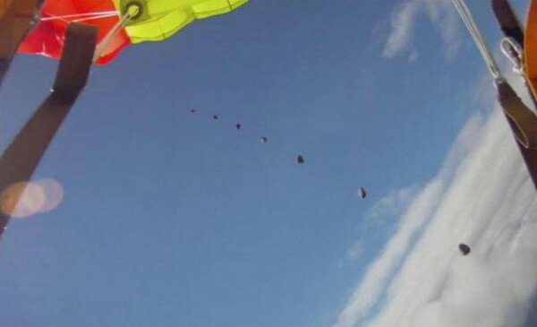 A scapat ca prin urechile acului de coliziunea cu un meteorit! VIDEO