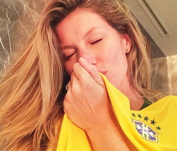 Cum arata Mondialul pe Instagram la cele mai sexy femei din Brazilia: FOTO
