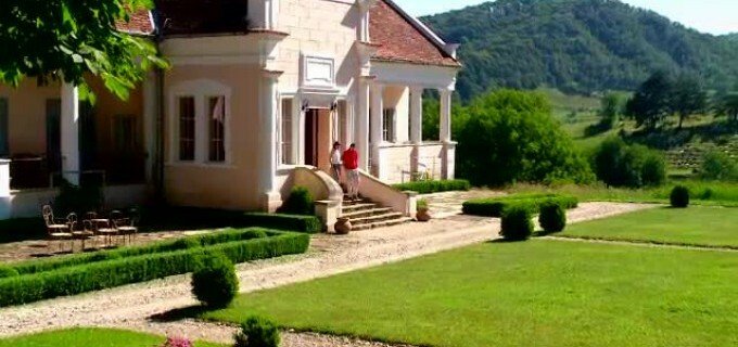 7 ani de munca si o investitie de 700.000 €, pentru ca ruina unor nobili maghiari din Malancrav sa-si recapete stralucirea