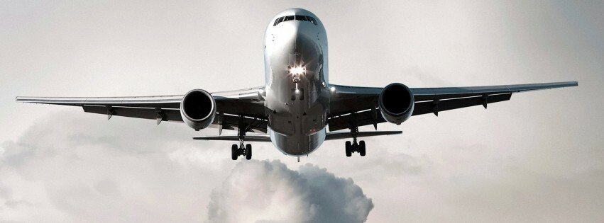 Scaunele aveau veste de salvare in spate: "Cea mai proasta linie aeriana din lume?" FOTO
