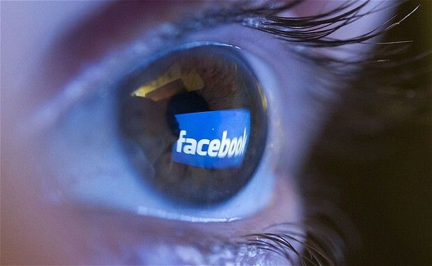 Numarul de conturi romanesti din Facebook a atins 8 milioane