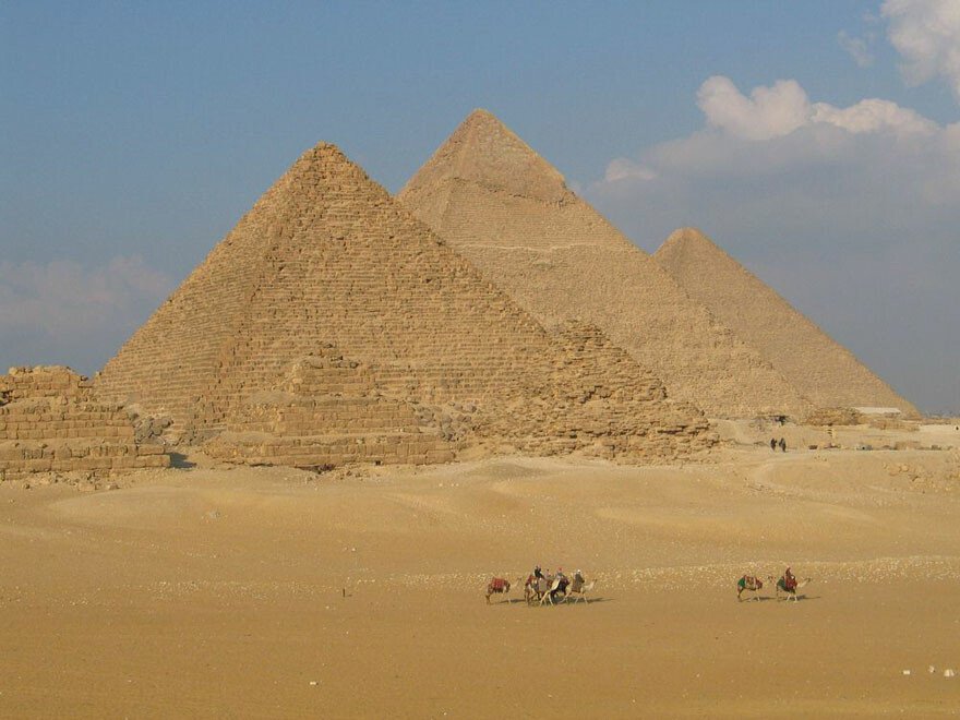 Cele mai cunoscute obiective turistice de pe Terra, vazute altfel! FOTO